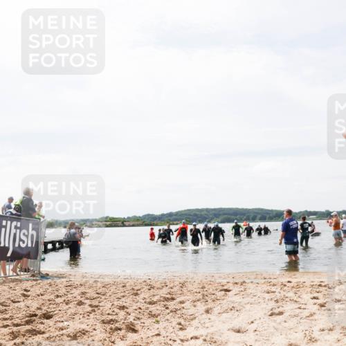 21.06.2026 - Viking Triathlon Michael Strokosch http://msf.ph/oto/9827519 21.06.2026 10:45:51 Schwimmen 172 meine-sportfotos.de