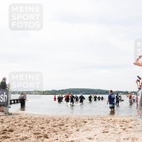 21.06.2026 - Viking Triathlon Michael Strokosch http://msf.ph/oto/9827520 21.06.2026 10:45:52 Schwimmen 172 meine-sportfotos.de