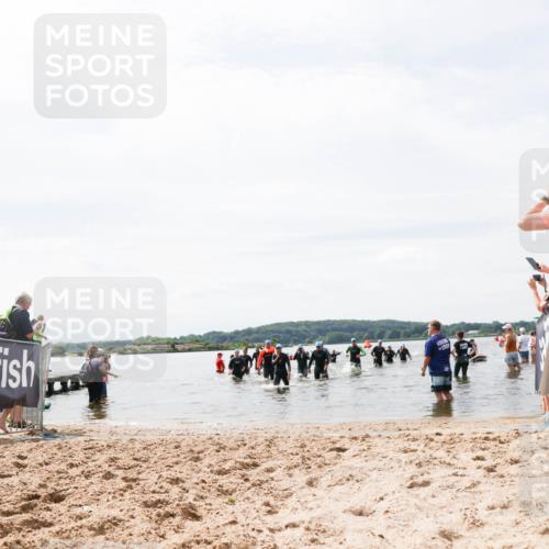 21.06.2026 - Viking Triathlon Michael Strokosch http://msf.ph/oto/9827521 21.06.2026 10:45:52 Schwimmen 172 meine-sportfotos.de