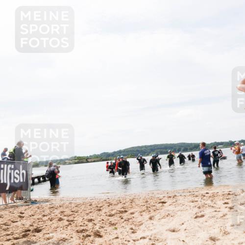 21.06.2026 - Viking Triathlon Michael Strokosch http://msf.ph/oto/9827526 21.06.2026 10:45:54 Schwimmen 172, 196, 389, 405 meine-sportfotos.de