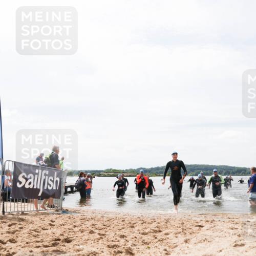 21.06.2026 - Viking Triathlon Michael Strokosch http://msf.ph/oto/9827539 21.06.2026 10:45:58 Schwimmen 138, 172, 196, 245, 331, 389, 405, 534, 539 meine-sportfotos.de