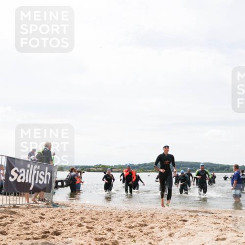 21.06.2026 - Viking Triathlon Michael Strokosch http://msf.ph/oto/9827540 21.06.2026 10:45:58 Schwimmen 138, 172, 196, 245, 331, 389, 405, 534, 539 meine-sportfotos.de
