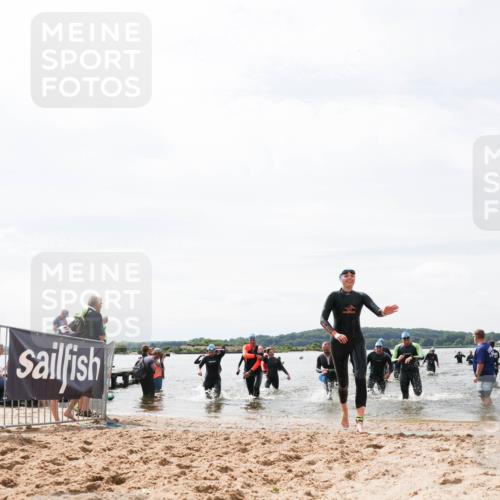 21.06.2026 - Viking Triathlon Michael Strokosch http://msf.ph/oto/9827542 21.06.2026 10:45:59 Schwimmen 138, 172, 196, 245, 331, 389, 405, 534, 539 meine-sportfotos.de