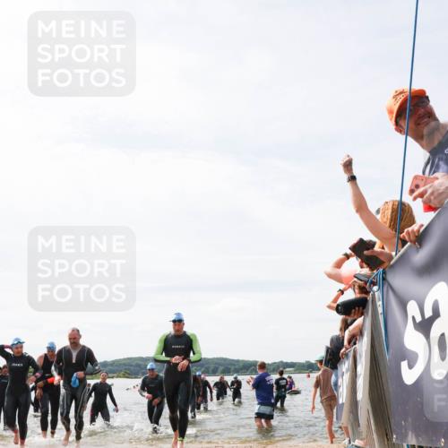 21.06.2026 - Viking Triathlon Michael Strokosch http://msf.ph/oto/9827552 21.06.2026 10:46:03 Schwimmen 138, 172, 196, 245, 331, 389, 405, 448, 510, 534, 539 meine-sportfotos.de
