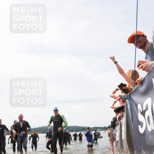 21.06.2026 - Viking Triathlon Michael Strokosch http://msf.ph/oto/9827553 21.06.2026 10:46:03 Schwimmen 138, 172, 196, 245, 331, 389, 405, 448, 510, 534, 539 meine-sportfotos.de