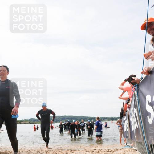21.06.2026 - Viking Triathlon Michael Strokosch http://msf.ph/oto/9827579 21.06.2026 10:46:12 Schwimmen 107, 138, 245, 403, 448, 494, 510, 534, 539, 563 meine-sportfotos.de