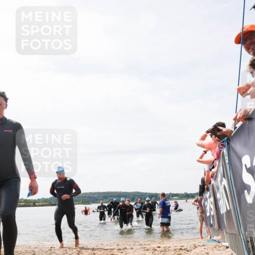 21.06.2026 - Viking Triathlon Michael Strokosch http://msf.ph/oto/9827580 21.06.2026 10:46:12 Schwimmen 107, 138, 245, 403, 448, 494, 510, 534, 539, 563 meine-sportfotos.de
