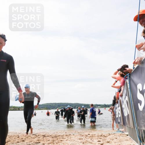 21.06.2026 - Viking Triathlon Michael Strokosch http://msf.ph/oto/9827581 21.06.2026 10:46:12 Schwimmen 107, 138, 245, 403, 448, 494, 510, 534, 539, 563 meine-sportfotos.de