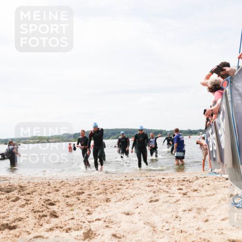21.06.2026 - Viking Triathlon Michael Strokosch http://msf.ph/oto/9827591 21.06.2026 10:46:16 Schwimmen 91, 107, 403, 448, 494, 510, 555, 563 meine-sportfotos.de