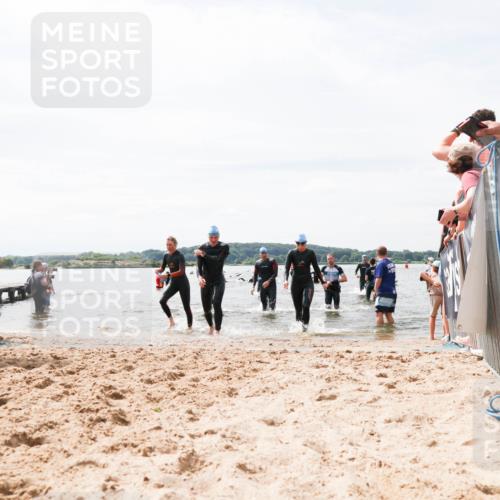 21.06.2026 - Viking Triathlon Michael Strokosch http://msf.ph/oto/9827592 21.06.2026 10:46:16 Schwimmen 91, 107, 403, 448, 494, 510, 555, 563 meine-sportfotos.de