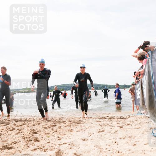 21.06.2026 - Viking Triathlon Michael Strokosch http://msf.ph/oto/9827599 21.06.2026 10:46:18 Schwimmen 91, 107, 322, 324, 403, 494, 510, 555, 563 meine-sportfotos.de