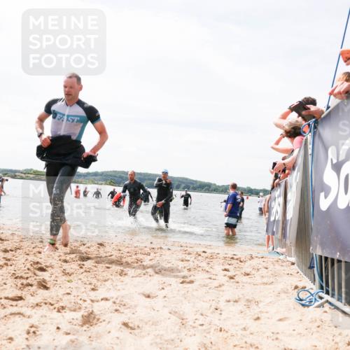21.06.2026 - Viking Triathlon Michael Strokosch http://msf.ph/oto/9827616 21.06.2026 10:46:24 Schwimmen 91, 322, 324, 403, 494, 497, 555, 563 meine-sportfotos.de