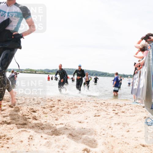 21.06.2026 - Viking Triathlon Michael Strokosch http://msf.ph/oto/9827618 21.06.2026 10:46:25 Schwimmen 91, 322, 324, 403, 497, 555, 654 meine-sportfotos.de