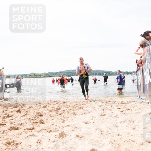21.06.2026 - Viking Triathlon Michael Strokosch http://msf.ph/oto/9827632 21.06.2026 10:46:29 Schwimmen 91, 322, 324, 388, 497, 654 meine-sportfotos.de