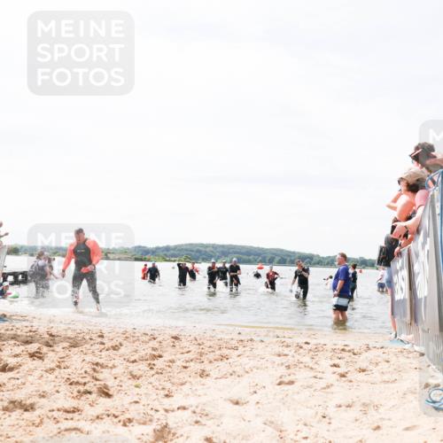 21.06.2026 - Viking Triathlon Michael Strokosch http://msf.ph/oto/9827641 21.06.2026 10:46:32 Schwimmen 156, 322, 324, 363, 388, 497, 654 meine-sportfotos.de