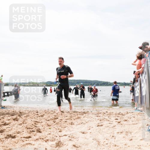 21.06.2026 - Viking Triathlon Michael Strokosch http://msf.ph/oto/9827659 21.06.2026 10:46:38 Schwimmen 156, 260, 363, 388, 414, 650, 654 meine-sportfotos.de