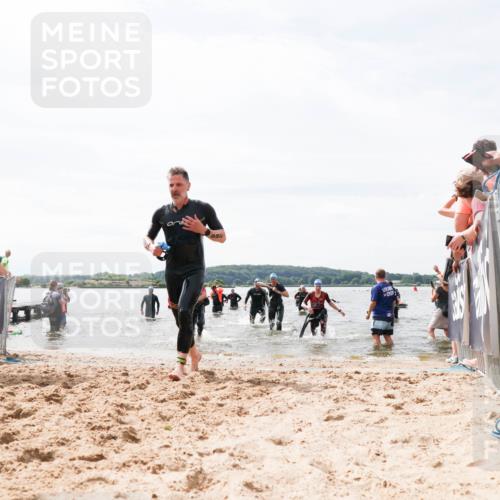 21.06.2026 - Viking Triathlon Michael Strokosch http://msf.ph/oto/9827660 21.06.2026 10:46:39 Schwimmen 156, 260, 363, 388, 414, 650, 654 meine-sportfotos.de