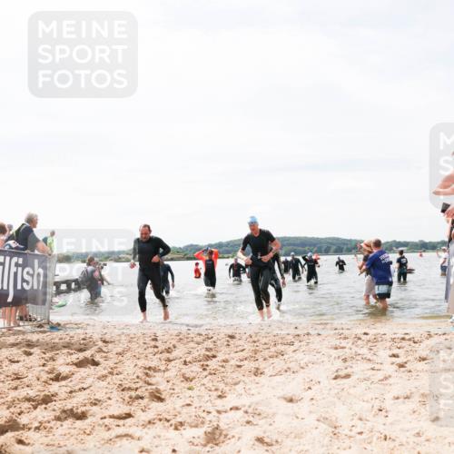 21.06.2026 - Viking Triathlon Michael Strokosch http://msf.ph/oto/9827676 21.06.2026 10:46:44 Schwimmen 156, 260, 341, 363, 414, 443, 650 meine-sportfotos.de