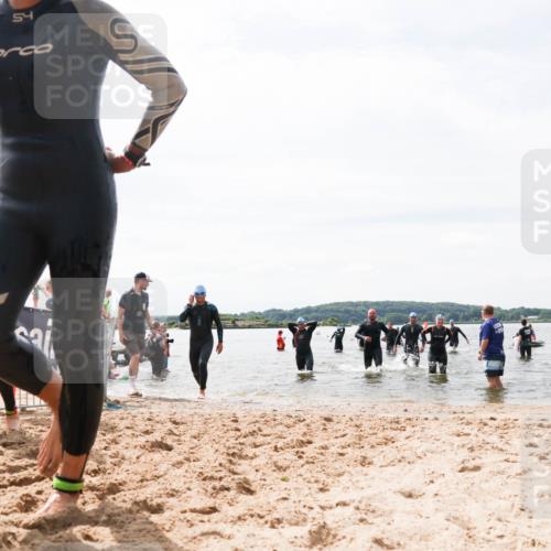 21.06.2026 - Viking Triathlon Michael Strokosch http://msf.ph/oto/9827696 21.06.2026 10:46:50 Schwimmen 173, 217, 260, 341, 358, 414, 443, 476, 650, 670 meine-sportfotos.de