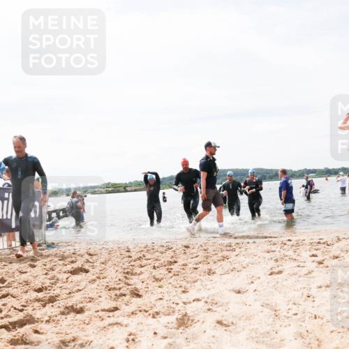 21.06.2026 - Viking Triathlon Michael Strokosch http://msf.ph/oto/9827705 21.06.2026 10:46:53 Schwimmen 173, 217, 341, 358, 443, 476, 670 meine-sportfotos.de