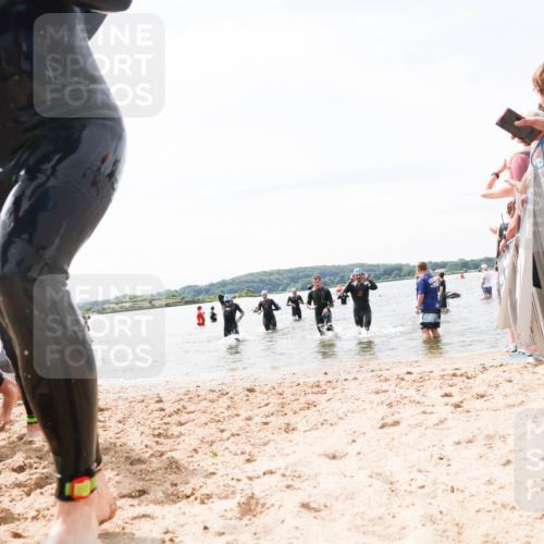 21.06.2026 - Viking Triathlon Michael Strokosch http://msf.ph/oto/9827724 21.06.2026 10:47:00 Schwimmen 168, 173, 217, 282, 313, 358, 476, 670 meine-sportfotos.de