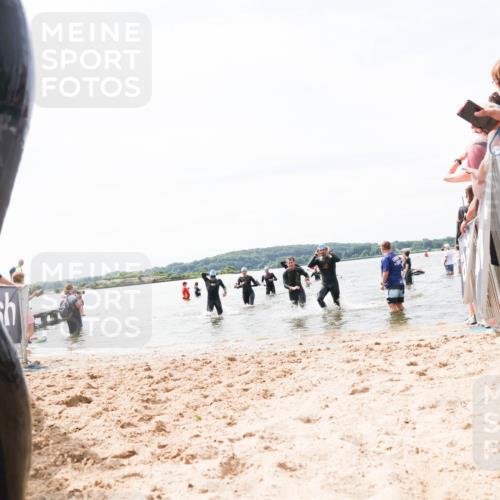 21.06.2026 - Viking Triathlon Michael Strokosch http://msf.ph/oto/9827725 21.06.2026 10:47:00 Schwimmen 168, 173, 217, 282, 313, 358, 476, 670 meine-sportfotos.de