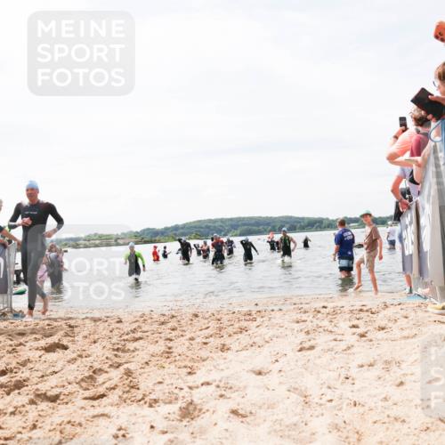 21.06.2026 - Viking Triathlon Michael Strokosch http://msf.ph/oto/9827774 21.06.2026 10:47:16 Schwimmen 116, 155, 321, 346, 458 meine-sportfotos.de