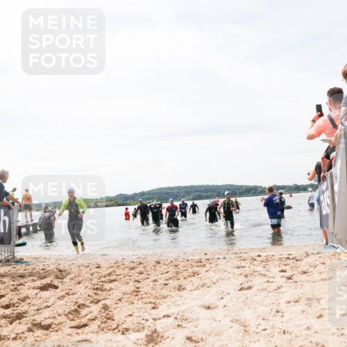 21.06.2026 - Viking Triathlon Michael Strokosch http://msf.ph/oto/9827785 21.06.2026 10:47:20 Schwimmen 116, 155, 212, 317, 321 meine-sportfotos.de