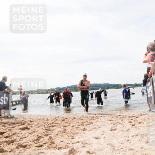 21.06.2026 - Viking Triathlon Michael Strokosch http://msf.ph/oto/9827794 21.06.2026 10:47:24 Schwimmen 116, 123, 155, 183, 212, 317, 352, 353 meine-sportfotos.de