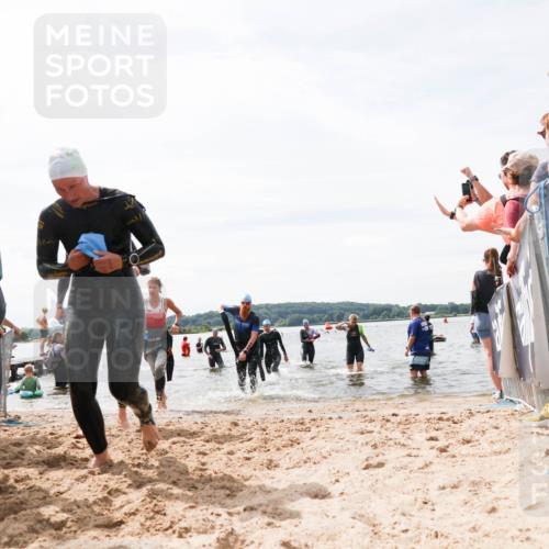 21.06.2026 - Viking Triathlon Michael Strokosch http://msf.ph/oto/9827818 21.06.2026 10:47:33 Schwimmen 123, 183, 212, 304, 317, 352, 353, 469, 571 meine-sportfotos.de
