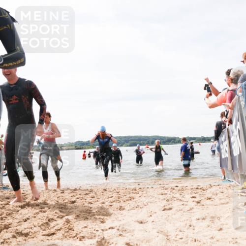 21.06.2026 - Viking Triathlon Michael Strokosch http://msf.ph/oto/9827821 21.06.2026 10:47:34 Schwimmen 123, 183, 212, 304, 317, 352, 353, 469, 554, 571 meine-sportfotos.de