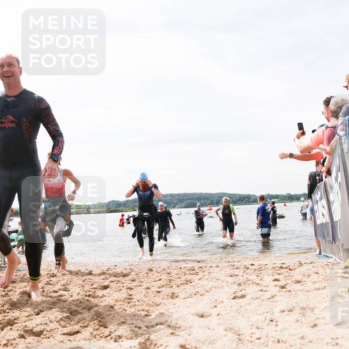 21.06.2026 - Viking Triathlon Michael Strokosch http://msf.ph/oto/9827822 21.06.2026 10:47:34 Schwimmen 123, 183, 212, 304, 317, 352, 353, 469, 554, 571 meine-sportfotos.de