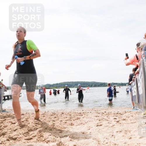 21.06.2026 - Viking Triathlon Michael Strokosch http://msf.ph/oto/9827837 21.06.2026 10:47:39 Schwimmen 56, 297, 304, 353, 469, 554, 571 meine-sportfotos.de