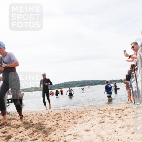 21.06.2026 - Viking Triathlon Michael Strokosch http://msf.ph/oto/9827857 21.06.2026 10:47:46 Schwimmen 56, 297, 554, 574 meine-sportfotos.de