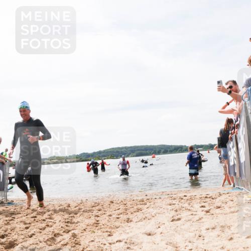 21.06.2026 - Viking Triathlon Michael Strokosch http://msf.ph/oto/9827863 21.06.2026 10:47:48 Schwimmen 56, 297, 554, 574 meine-sportfotos.de