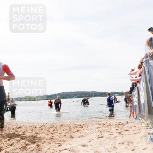 21.06.2026 - Viking Triathlon Michael Strokosch http://msf.ph/oto/9827881 21.06.2026 10:47:54 Schwimmen 60, 574 meine-sportfotos.de