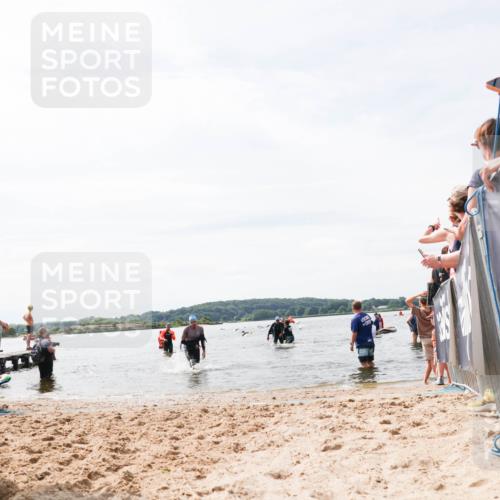 21.06.2026 - Viking Triathlon Michael Strokosch http://msf.ph/oto/9827882 21.06.2026 10:47:54 Schwimmen 60, 574 meine-sportfotos.de