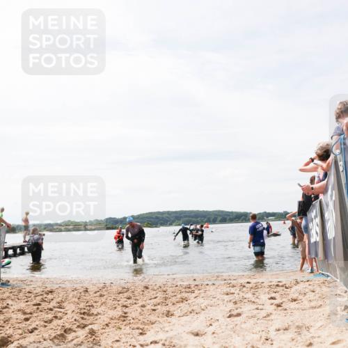 21.06.2026 - Viking Triathlon Michael Strokosch http://msf.ph/oto/9827887 21.06.2026 10:47:56 Schwimmen 60, 574 meine-sportfotos.de