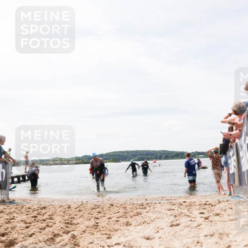21.06.2026 - Viking Triathlon Michael Strokosch http://msf.ph/oto/9827890 21.06.2026 10:47:57 Schwimmen 60, 574 meine-sportfotos.de