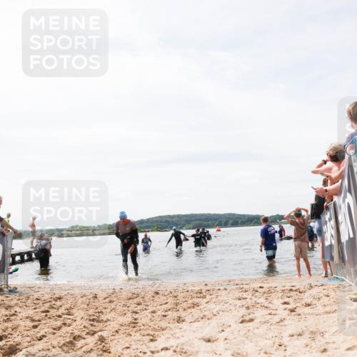 21.06.2026 - Viking Triathlon Michael Strokosch http://msf.ph/oto/9827893 21.06.2026 10:47:58 Schwimmen 60, 574 meine-sportfotos.de