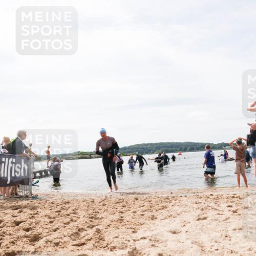 21.06.2026 - Viking Triathlon Michael Strokosch http://msf.ph/oto/9827896 21.06.2026 10:47:59 Schwimmen 60 meine-sportfotos.de