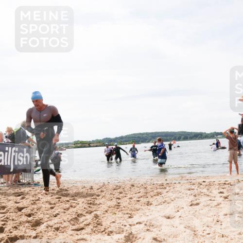 21.06.2026 - Viking Triathlon Michael Strokosch http://msf.ph/oto/9827901 21.06.2026 10:48:00 Schwimmen 60 meine-sportfotos.de