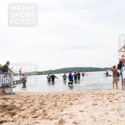 21.06.2026 - Viking Triathlon Michael Strokosch http://msf.ph/oto/9827903 21.06.2026 10:48:01 Schwimmen 60 meine-sportfotos.de