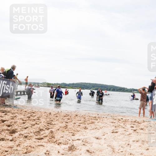 21.06.2026 - Viking Triathlon Michael Strokosch http://msf.ph/oto/9827909 21.06.2026 10:48:03 Schwimmen 60, 164, 638 meine-sportfotos.de