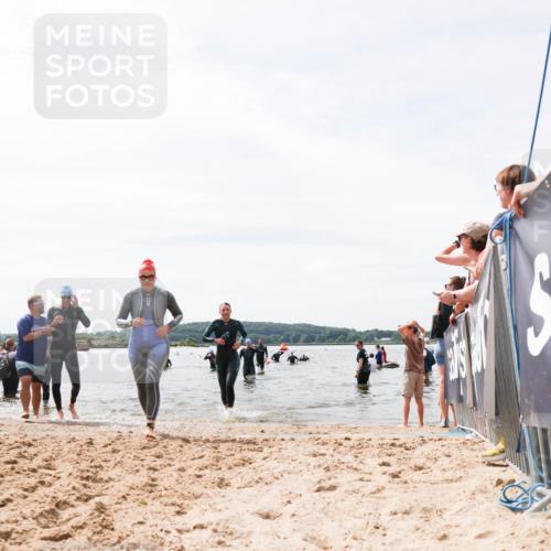 21.06.2026 - Viking Triathlon Michael Strokosch http://msf.ph/oto/9827933 21.06.2026 10:48:11 Schwimmen 164, 198, 289, 638 meine-sportfotos.de