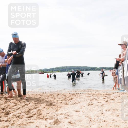 21.06.2026 - Viking Triathlon Michael Strokosch http://msf.ph/oto/9827950 21.06.2026 10:48:17 Schwimmen 101, 164, 198, 289, 638 meine-sportfotos.de