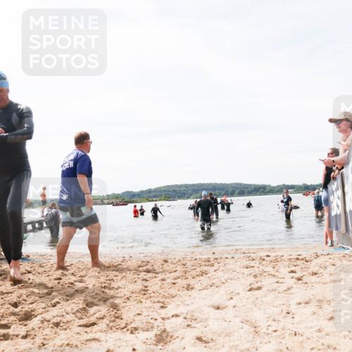 21.06.2026 - Viking Triathlon Michael Strokosch http://msf.ph/oto/9827952 21.06.2026 10:48:17 Schwimmen 101, 164, 198, 289, 638 meine-sportfotos.de