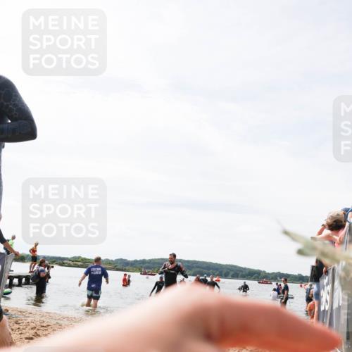 21.06.2026 - Viking Triathlon Michael Strokosch http://msf.ph/oto/9827977 21.06.2026 10:48:26 Schwimmen 101, 185, 207, 306, 495, 662 meine-sportfotos.de