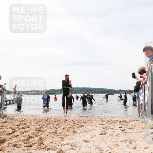21.06.2026 - Viking Triathlon Michael Strokosch http://msf.ph/oto/9827983 21.06.2026 10:48:28 Schwimmen 101, 185, 207, 306, 495, 662 meine-sportfotos.de