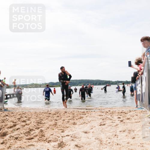 21.06.2026 - Viking Triathlon Michael Strokosch http://msf.ph/oto/9827984 21.06.2026 10:48:28 Schwimmen 101, 185, 207, 306, 495, 662 meine-sportfotos.de